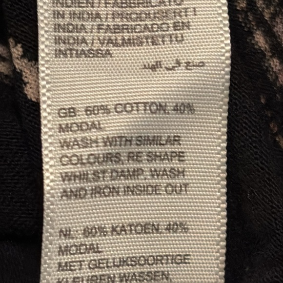 Fat Face longline black floral top US 12 - Picture 4 of 4